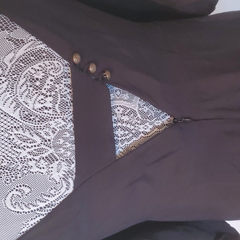 Nanette Lepore women top. - Picture 9 of 14